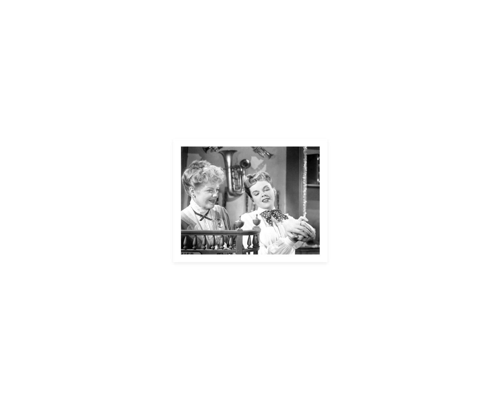 Globe Photos Entertainment & Media Judy Garland Talking to Spring